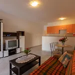 Apartament Kristo *
