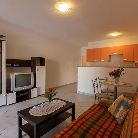 Apartment Kristo *