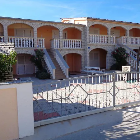Appartement Kristo